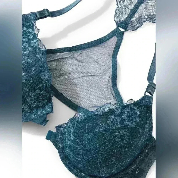 Victoria Secret Sexy Tee Lightly Lined Demi Bra - Picture 6 of 6